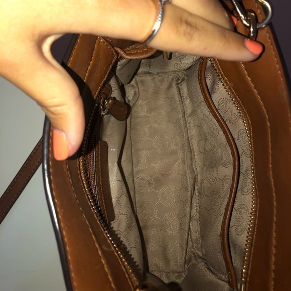 ❌SOLD❌ AUTHENTIC MICHAEL KORS LEATHER CROSSBODY 👜 - Picture 7 of 8